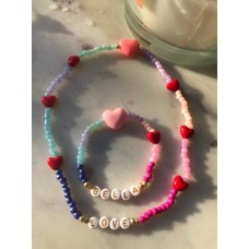 LOVE HEART Girls Beaded Bracelet Necklace Set | Personalised Elasticated Bracelet Necklace | Love Heart Necklace Bracelet Set | UK