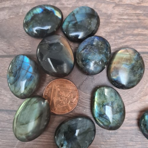 Labradorite Amulet - Protection - awareness - intuition