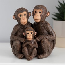 Adorable Monkey Family Ornament - New Parents, Mum and New Born Gift