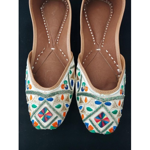 Punjabi Jutti - Wedding shoes - Women's shoes - Summer shoes
