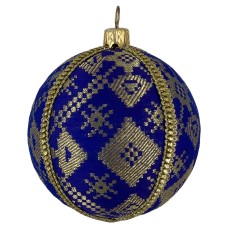 Larisa bauble