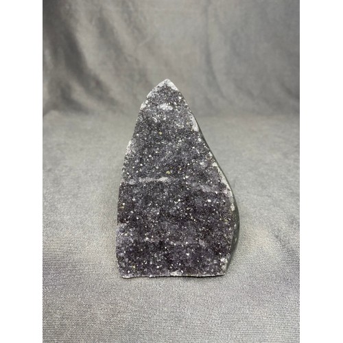 Black Amethyst 403g