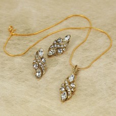 Classic Pendant Set