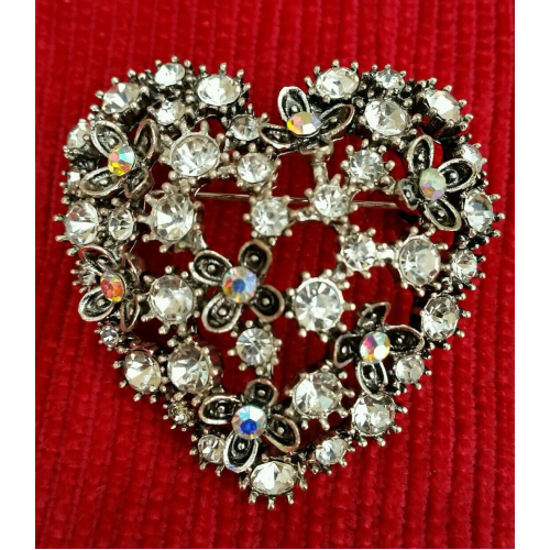 Stunning diamonte silver plated vintage style heart brooch broach cake pin gift