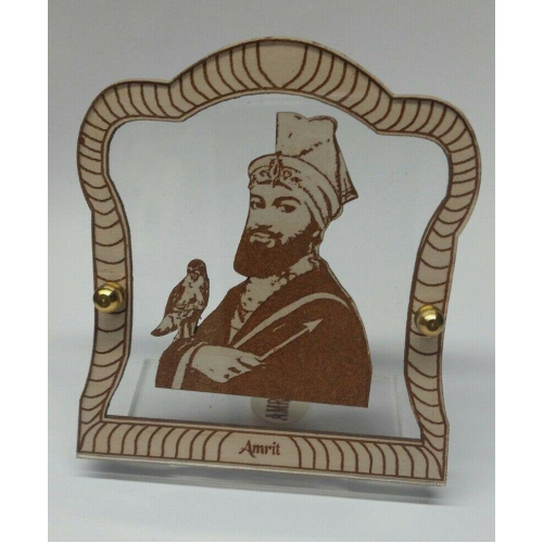 Sikh guru gobind singh wood carved photo portrait sikh lovely desktop stand f2