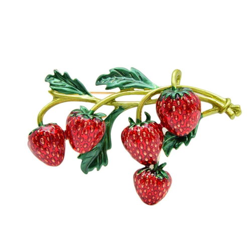 Strawberry brooch vintage look gold plated suit coat broach celebrity pin ggg58