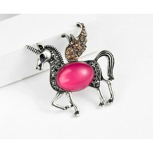 Stunning vintage look silver plated unicorn horse queen brooch broach pin z15