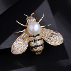 Stunning vintage look gold plated gold honey bee brooch suit coat broach pin g99