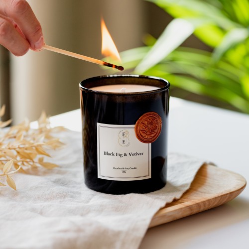 Black Fig & Vetiver Soy Candle - Vegan, Eco Friendly, Hand Poured -  Black Fig & Vetiver