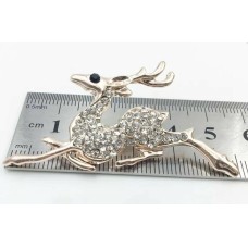 Stunning diamonte rose gold plated christmas running deer brooch cake pin b17