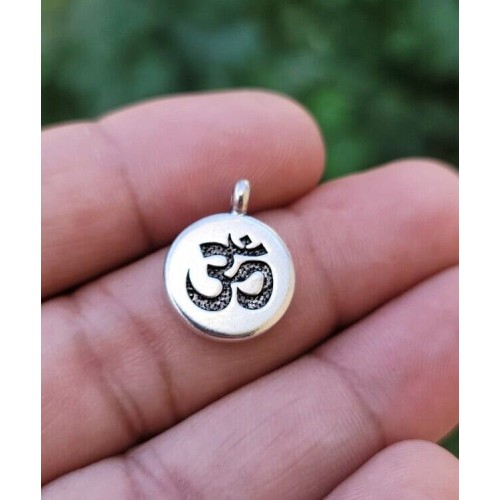 Om Pendant Hindu Ohm Power Silver Gold Plated Evil Eye Protection Shield K53 New