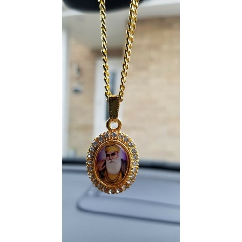 Gold plated guru nanak dev ji photo pendant punjabi sikh kaur car rear mirror