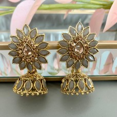 Grey Zoya Gold Jhumka/Earrings