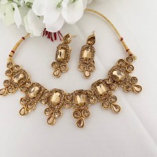 Golden Stud Necklace Set