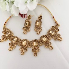 Golden Stud Necklace Set