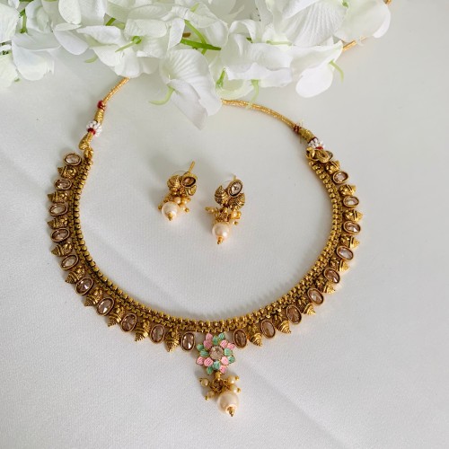 Classic Gold Necklace Set