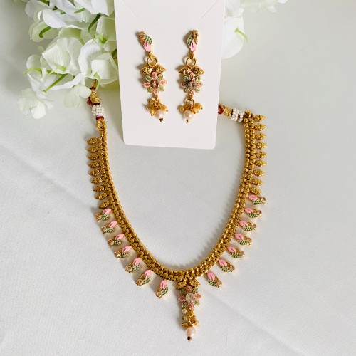 Floral Pastel Gold Necklace Set
