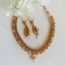 Gold Designer Necklace Set