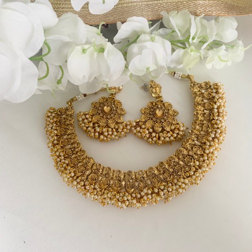 White Bead Antique gold Necklace Set