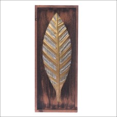 Metal Wall Art Leaf Framed In Wood (Gold And Silvers)