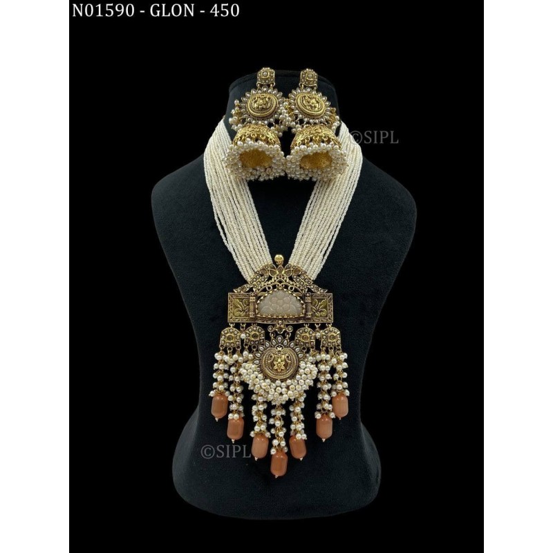 Traditional South Indian Long Necklace Set Gender: Women at Best Price in  Mumbai | Fusion Arts