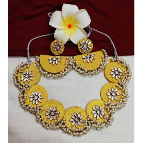 Fabric jewelry set for wedding Mehnadi function for bride/ handmade jewelry for mehndi/ jewelry for haldi