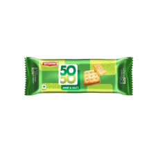 Britannia 50-50 Sweet & saltty Biscuits 62G