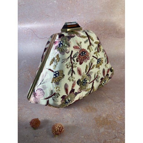 Amber (Floral Clutch) (ST293)