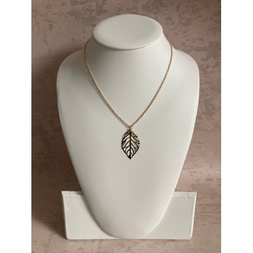 Hollow Leaf Necklace (ST202) Gold
