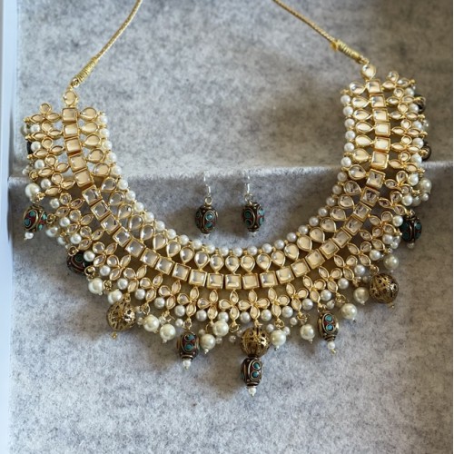 NAISHA Statement Necklace & Earrings Set