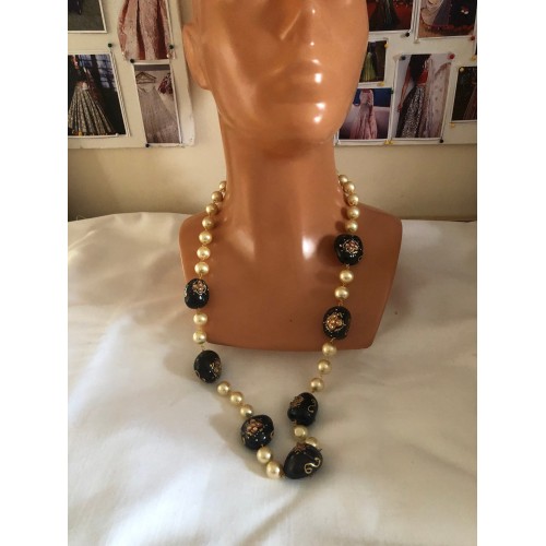 Retro Beaded necklace (in Uk ready to dispatch)/200