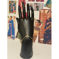 Hand ornament 1350