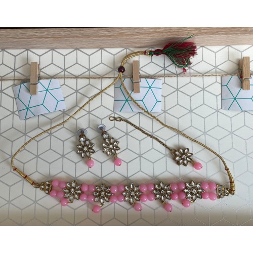 Choker set 2031